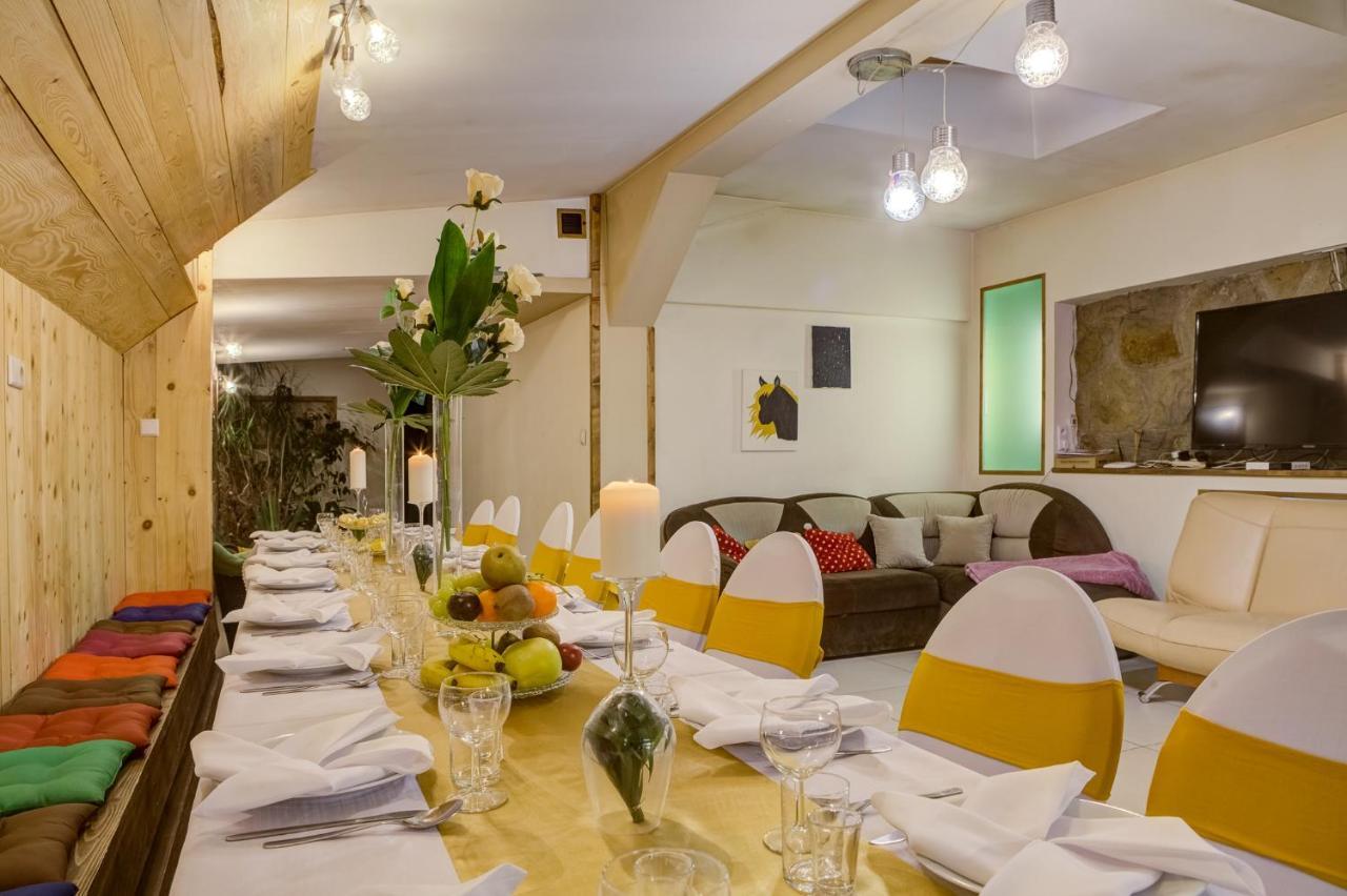 Sarenka Hotel Криница-Здруй Екстериор снимка