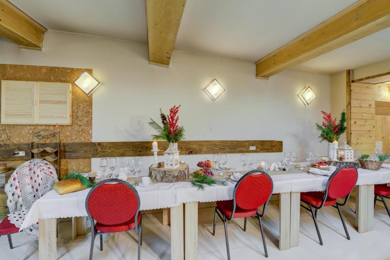 Sarenka Hotel Криница-Здруй Екстериор снимка